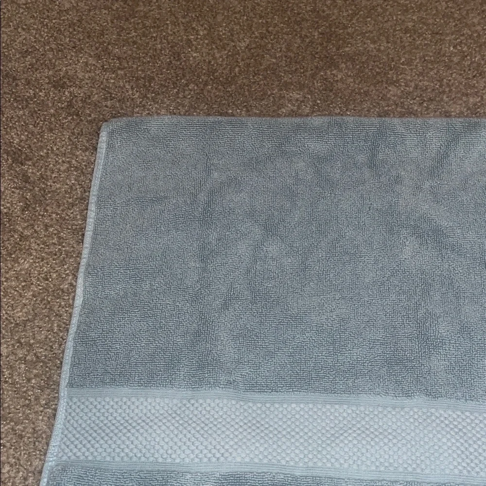 Threshold Sky Blue Bath Mat NWT 20x30